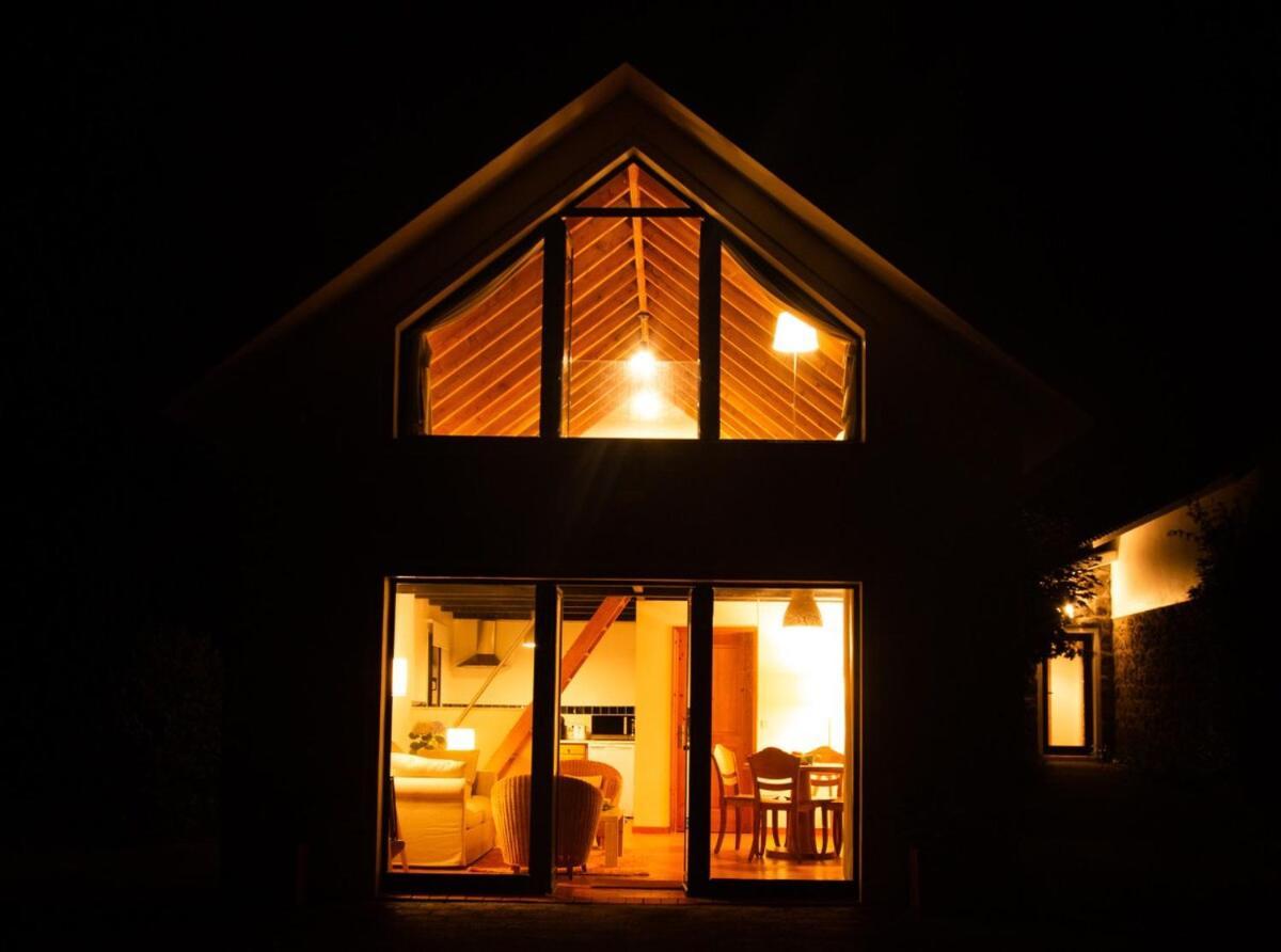 Green Oceanview Relaxing Cottage มอสเตรอส ภายนอก รูปภาพ